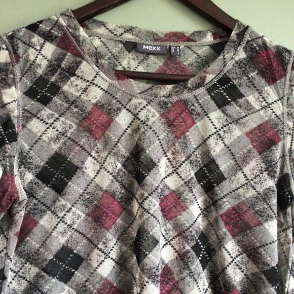 Ladies retro argyle sheer top in burgundy/grey/white black. Sz medium - Picture 3 of 9
